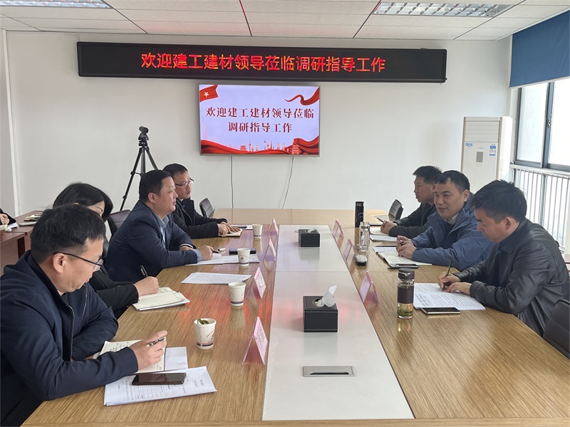 104233-140150.jpg 邵佳.jpg